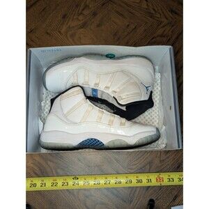 Retro Jordan 11 High Legend Blue GS White Blue Boys Size 6.5Y